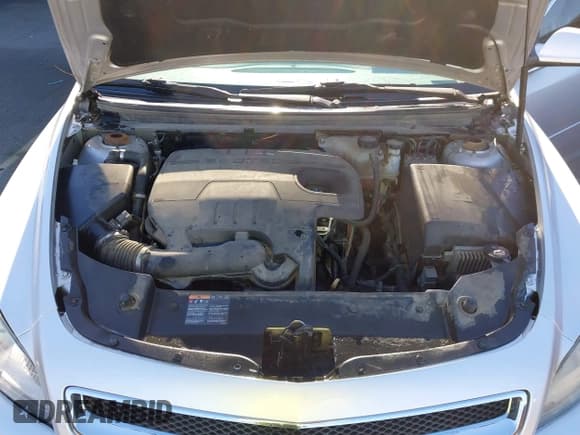 ✅ 2010 Chevrolet Malibu 2LT • VIN: 1G1ZD5EB0AF322289 • Lot: 43542165. Listed on IAAI with 149,378 mi. Free auction sales archive from the USA and detailed vehicle history report at DreamBid. Image 10.