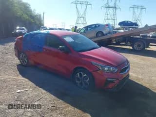 ✅ 2021 Kia Forte LXS • VIN: 3KPF24AD4ME370233 • Lot: 43364310. Wystawiony na IAAI z przebiegiem 51 447 mil. Bezpłatny archiwum sprzedaży aukcyjnych z USA i szczegółowy raport historii pojazdu na DreamBid. Zdjęcie 1.