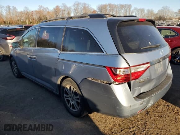 ✅ 2012 Honda Odyssey EX-L • VIN: 5FNRL5H62CB110218 • Lot: 93038295. Listed on Copart with 195,003 mi. Free auction sales archive from the USA and detailed vehicle history report at DreamBid. Image 2.