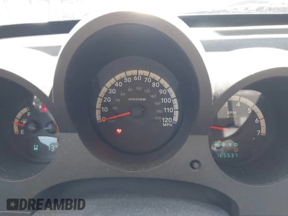 ✅ 2010 Dodge Nitro Heat • VIN: 1D4PU4GK5AW174777 • Lot: 42290362. Listed on IAAI with 165,537 mi. Free auction sales archive from the USA and detailed vehicle history report at DreamBid. Image 7.