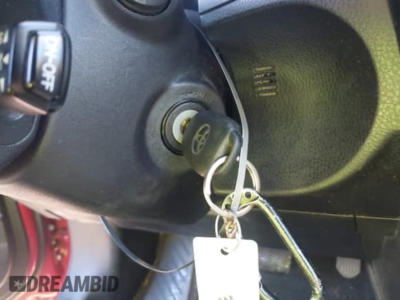 ✅ 2018 Toyota Corolla LE • VIN: 2T1BURHE9JC017176 • Lot: 43452278. Listed on IAAI with 305,883 mi. Free auction sales archive from the USA and detailed vehicle history report at DreamBid. Image 11.