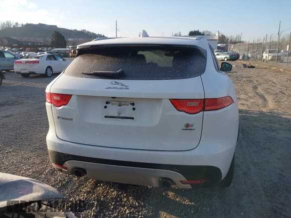 ✅ 2019 Jaguar F-Pace S • VIN: SADCM2FV2KA398507 • Lot: 41409436. Wystawiony na IAAI z przebiegiem 93 687 mil. Bezpłatny archiwum sprzedaży aukcyjnych z USA i szczegółowy raport historii pojazdu na DreamBid. Zdjęcie 16.