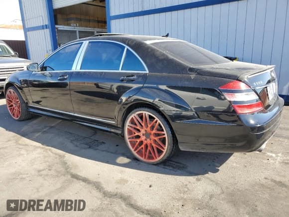 ✅ 2009 Mercedes-Benz S 550 • VIN: WDDNG71XX9A247805 • Lot: 91491425. Wystawiony na Copart z przebiegiem 164 017 mil. Bezpłatny archiwum sprzedaży aukcyjnych z USA i szczegółowy raport historii pojazdu na DreamBid. Zdjęcie 2.