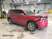 ✅ 2024 Toyota Highlander XLE • VIN: 5TDAAAB56RS012745 • Лот: 70451455. Опубликован ранее на Copart с пробегом 26 023 миль. Бесплатный доступ к архиву аукционных продаж из США и подробный отчёт об истории автомобиля на DreamBid. Изображение 4.