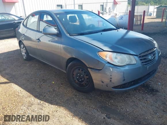 2010 Hyundai Elantra GLS z VIN KMHDU4AD2AU909460, wystawiony jako IAAI lot #43345937 z przebiegiem Nie podano mil oraz . Historia ofert i sprzedaży dostępna na DreamBid. Obrazek 1.