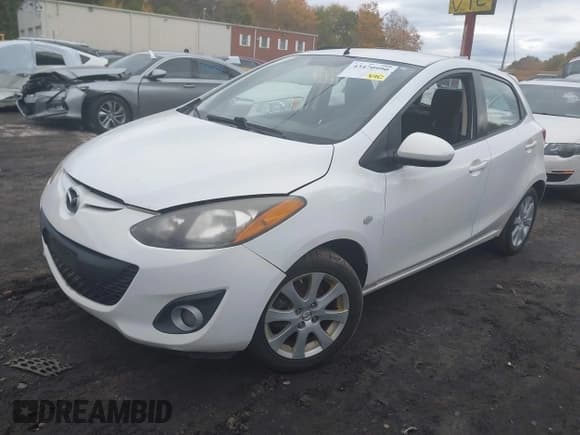 ✅ 2011 Mazda 2 Touring • VIN: JM1DE1HZ7B0104371 • Лот: 43470990. Опубликован ранее на IAAI с пробегом 184 988 миль. Бесплатный доступ к архиву аукционных продаж из США и подробный отчёт об истории автомобиля на DreamBid. Изображение 2.