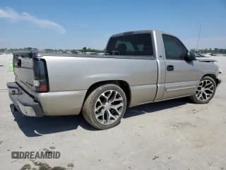 ✅ 2004 Chevrolet Silverado 1500 LS • VIN: 1GCEC14T24Z158378 • Лот: 58662004. Опубликован ранее на Copart с пробегом 148 510 миль. Бесплатный доступ к архиву аукционных продаж из США и подробный отчёт об истории автомобиля на DreamBid. Изображение 3.