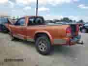 2001 Dodge Dakota Sport z VIN 1B7GG26N31S197440, wystawiony jako Copart lot #68280665 z przebiegiem Nie podano mil oraz Szkoda całkowita • Salvage title. Historia ofert i sprzedaży dostępna na DreamBid. Obrazek 2.