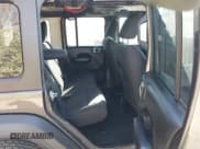 ✅ 2018 Jeep Wrangler Unlimited Sport S • VIN: 1C4HJXDN5JW295108 • Lot: 43622535. Wystawiony na IAAI z przebiegiem 153 671 mil. Bezpłatny archiwum sprzedaży aukcyjnych z USA i szczegółowy raport historii pojazdu na DreamBid. Zdjęcie 8.