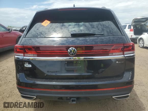 ✅ 2024 Volkswagen Atlas SE • VIN: 1V2KR2CA4RC505368 • Lot: 65954685. Listed on Copart with 17,091 mi. Free auction sales archive from the USA and detailed vehicle history report at DreamBid. Image 6.