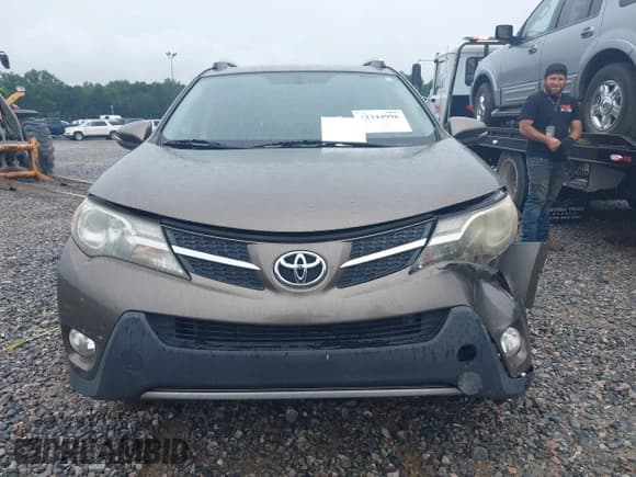 ✅ 2013 Toyota RAV4 XLE • VIN: JTMWFREVXD5000937 • Lot: 42344996. Listed on IAAI with 205,712 mi. Free auction sales archive from the USA and detailed vehicle history report at DreamBid. Image 12.