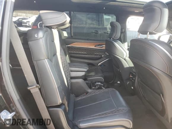 ✅ 2022 Jeep Grand Cherokee Summit Reserve • VIN: 1C4RJKET2N8503573 • Лот: 87699995. Опубликован ранее на Copart с пробегом 56 244 миль. Бесплатный доступ к архиву аукционных продаж из США и подробный отчёт об истории автомобиля на DreamBid. Изображение 11.