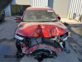 2023 Chevrolet Traverse LT Cloth z VIN 1GNEVGKW1PJ274322, wystawiony jako Copart lot #84922465 z przebiegiem 16 165 mil mil oraz Szkoda całkowita • Salvage title. Historia ofert i sprzedaży dostępna na DreamBid. Obrazek 5.