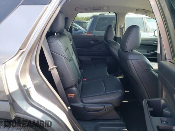 ✅ 2022 Nissan Pathfinder SL • VIN: 5N1DR3CC9NC244620 • Lot: 62800313. Listed on Copart with 9,229 mi. Free auction sales archive from the USA and detailed vehicle history report at DreamBid. Image 11.