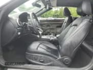 ✅ 2018 Audi A3 Cabriolet Premium Plus • VIN: WAUY8LFF7J1017797 • Лот: 61348025. Опубликован ранее на Copart с пробегом 50 773 миль. Бесплатный доступ к архиву аукционных продаж из США и подробный отчёт об истории автомобиля на DreamBid. Изображение 7.