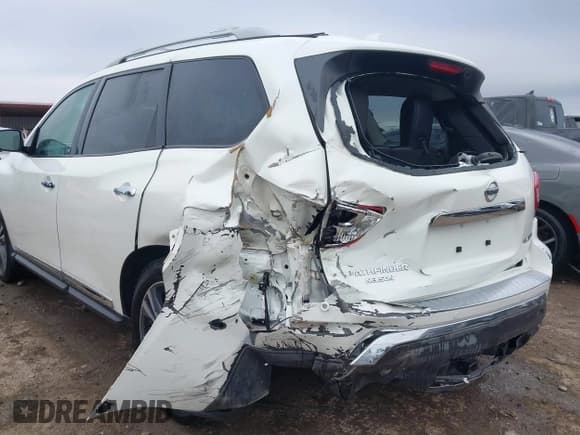 ✅ 2019 Nissan Pathfinder SL • VIN: 5N1DR2MN9KC652606 • Лот: 41111464. Опубликован ранее на IAAI с пробегом 45 556 миль. Бесплатный доступ к архиву аукционных продаж из США и подробный отчёт об истории автомобиля на DreamBid. Изображение 6.