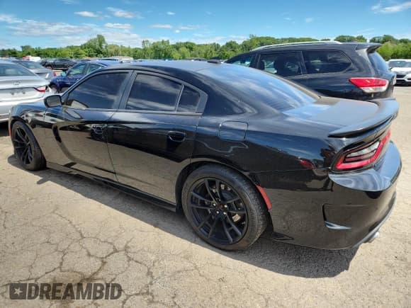 ✅ 2017 Dodge Charger Daytona 392 • VIN: 2C3CDXGJ8HH660629 • Lot: 64723245. Wystawiony na Copart z przebiegiem 85 236 mil. Bezpłatny archiwum sprzedaży aukcyjnych z USA i szczegółowy raport historii pojazdu na DreamBid. Zdjęcie 2.