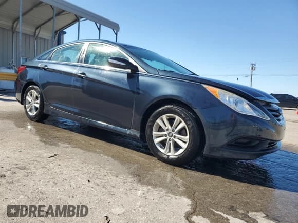 ✅ 2014 Hyundai Sonata GLS • VIN: 5NPEB4AC8EH935213 • Lot: 86513615. Listed on Copart with 66,006 mi. Free auction sales archive from the USA and detailed vehicle history report at DreamBid. Image 4.