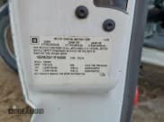 ✅ 2001 Chevrolet Silverado 2500HD LS • VIN: 1GCHK23U11F109606 • Lot: 66388275. Wystawiony na Copart z przebiegiem 189 342 mil. Bezpłatny archiwum sprzedaży aukcyjnych z USA i szczegółowy raport historii pojazdu na DreamBid. Zdjęcie 12.