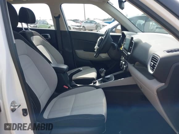 ✅ 2024 Hyundai Venue SEL • VIN: KMHRC8A3XRU294370 • Lot: 41810440. Listed on IAAI with 12,511 mi. Free auction sales archive from the USA and detailed vehicle history report at DreamBid. Image 5.