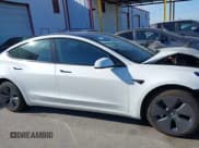 ✅ 2023 Tesla Model 3 • VIN: 5YJ3E1EA7PF693103 • Lot: 41831680. Wystawiony na IAAI z przebiegiem 17 777 mil. Bezpłatny archiwum sprzedaży aukcyjnych z USA i szczegółowy raport historii pojazdu na DreamBid. Zdjęcie 12.