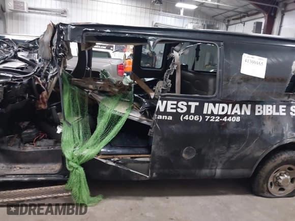 ✅ 2013 Chevrolet Express Passenger 1LS • VIN: 1GAZGZFG1D1185387 • Lot: 41300165. Listed on IAAI with Not provided. Free auction sales archive from the USA and detailed vehicle history report at DreamBid. Image 13.