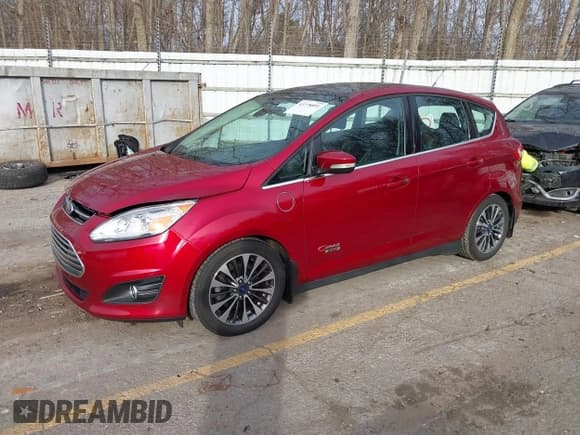✅ 2017 Ford C-Max Titanium • VIN: 1FADP5FUXHL112244 • Lot: 43778891. Wystawiony na IAAI z przebiegiem 63 067 mil. Bezpłatny archiwum sprzedaży aukcyjnych z USA i szczegółowy raport historii pojazdu na DreamBid. Zdjęcie 21.