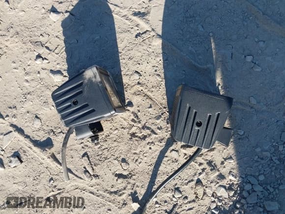 ✅ 2022 Jeep Wrangler Unlimited Sport S • VIN: 1C4HJXDG9NW164075 • Лот: 43364399. Опубликован ранее на IAAI с пробегом 324 716 миль. Бесплатный доступ к архиву аукционных продаж из США и подробный отчёт об истории автомобиля на DreamBid. Изображение 12.