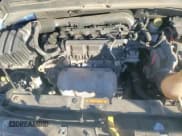 ✅ 2018 Jeep Renegade Sport • VIN: ZACCJBAB5JPG80768 • Lot: 93261935. Wystawiony na Copart z przebiegiem 101 741 mil. Bezpłatny archiwum sprzedaży aukcyjnych z USA i szczegółowy raport historii pojazdu na DreamBid. Zdjęcie 14.