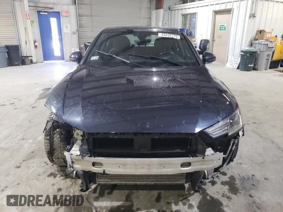 ✅ 2018 Audi A4 • VIN: WAUDNBF47JA222939 • Лот: 43233175. Опубликован ранее на Copart с пробегом 109 312 миль. Бесплатный доступ к архиву аукционных продаж из США и подробный отчёт об истории автомобиля на DreamBid. Изображение 5.