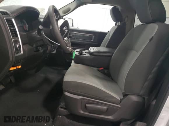 2022 Ram 1500 SLT с VIN 3C6JR7ET2NG205948, выставлен на аукционе Copart как лот 85542584 с пробегом 32 352 миль миль и Чистый • Clean title. История ставок и продаж доступна на DreamBid. Изображение 7.