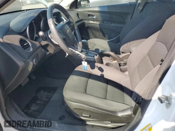 ✅ 2015 Chevrolet Cruze LT • VIN: 1G1PC5SB5F7113341 • Lot: 62608183. Listed on Copart with 121,198 mi. Free auction sales archive from the USA and detailed vehicle history report at DreamBid. Image 7.