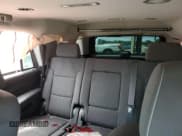 ✅ 2019 Chevrolet Tahoe LS • VIN: 1GNSCAKC1KR203904 • Lot: 61243435. Wystawiony na Copart z przebiegiem Nie podano. Bezpłatny archiwum sprzedaży aukcyjnych z USA i szczegółowy raport historii pojazdu na DreamBid. Zdjęcie 10.