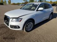 ✅ 2014 Audi Q5 Premium Plus • VIN: WA1VFCFP5EA036773 • Lot: 84650425. Wystawiony na Copart z przebiegiem 219 880 mil. Bezpłatny archiwum sprzedaży aukcyjnych z USA i szczegółowy raport historii pojazdu na DreamBid. Zdjęcie 1.