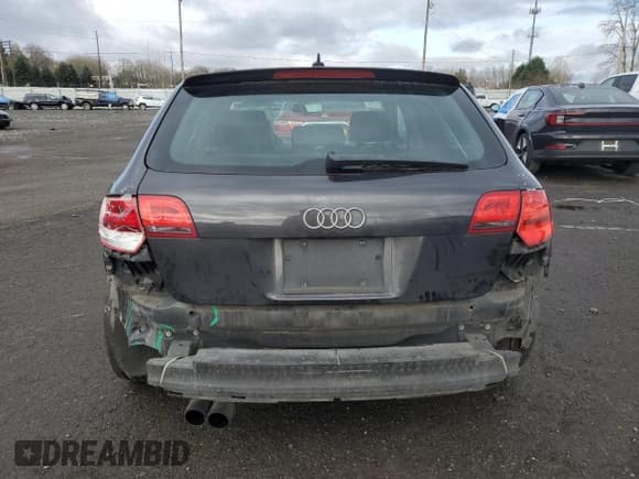 ✅ 2011 Audi A3 Premium Plus • VIN: WAUPEAFMXBA035154 • Лот: 48960765. Опубликован ранее на Copart с пробегом 184 973 миль. Бесплатный доступ к архиву аукционных продаж из США и подробный отчёт об истории автомобиля на DreamBid. Изображение 6.