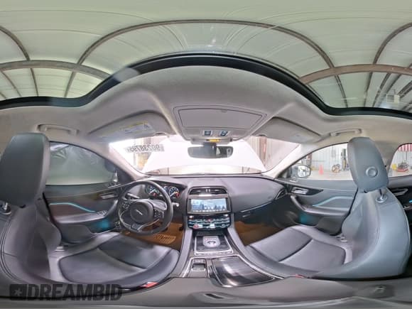 ✅ 2020 Jaguar F-Pace 25t Premium • VIN: SADCJ2FX3LA617406 • Лот: 90238795. Опубликован ранее на Copart с пробегом 60 183 миль. Бесплатный доступ к архиву аукционных продаж из США и подробный отчёт об истории автомобиля на DreamBid. Изображение 16.