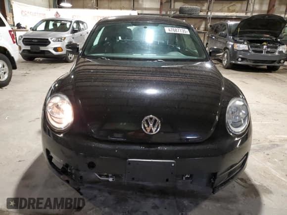 ✅ 2013 Volkswagen Beetle Fender Edition • VIN: 3VWJP7ATXDM670205 • Lot: 47687735. Listed on Copart with 97,909 mi. Free auction sales archive from the USA and detailed vehicle history report at DreamBid. Image 5.