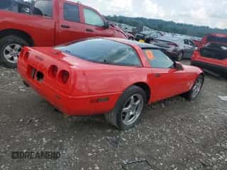 1996 Chevrolet Corvette с VIN 1G1YY22P6T5110052, выставлен на аукционе Copart как лот 64186044 с пробегом Не указан миль и Списание • Salvage title. История ставок и продаж доступна на DreamBid. Изображение 3.