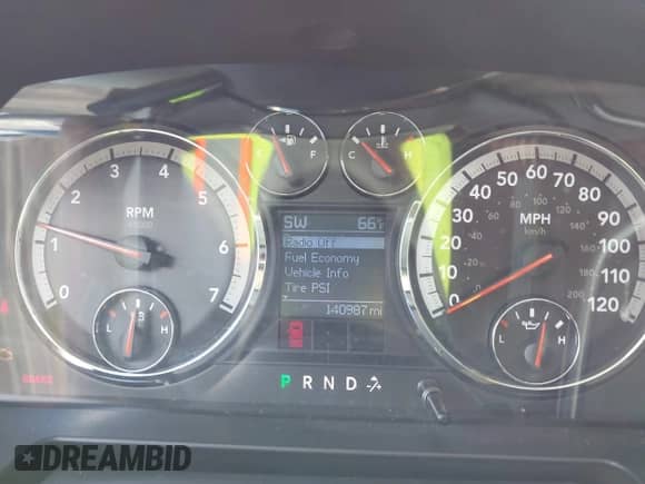 2010 Dodge 1500 ST с VIN 1D7RB1CT5AS206066, выставлен на аукционе IAAI как лот 43596546 с пробегом 140 987 миль миль и . История ставок и продаж доступна на DreamBid. Изображение 7.