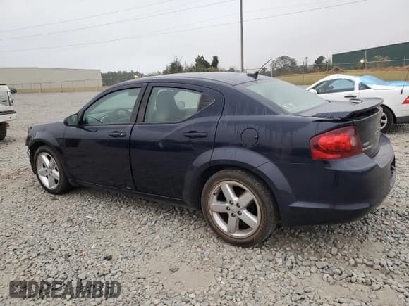 ✅ 2014 Dodge Avenger SE • VIN: 1C3CDZAG0EN116797 • Lot: 77863874. Wystawiony na Copart z przebiegiem 140 289 mil. Bezpłatny archiwum sprzedaży aukcyjnych z USA i szczegółowy raport historii pojazdu na DreamBid. Zdjęcie 2.