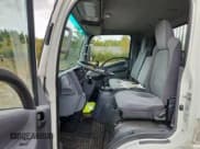 ✅ 2020 Isuzu NQR IBT • VIN: JALE5W165L7302634 • Lot: 76354514. Wystawiony na Copart z przebiegiem 116 501 mil. Bezpłatny archiwum sprzedaży aukcyjnych z USA i szczegółowy raport historii pojazdu na DreamBid. Zdjęcie 5.