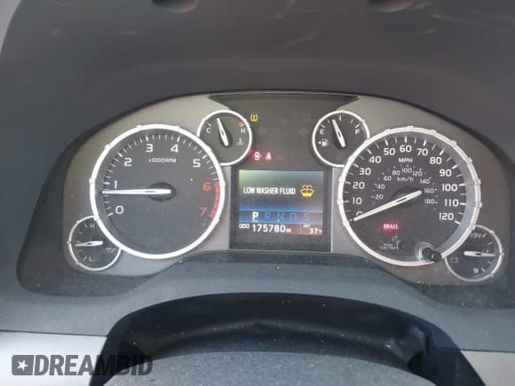 ✅ 2016 Toyota Tundra SR5 • VIN: 5TFRW5F18GX198203 • Лот: 41302725. Опубликован ранее на IAAI с пробегом 175 780 миль. Бесплатный доступ к архиву аукционных продаж из США и подробный отчёт об истории автомобиля на DreamBid. Изображение 7.