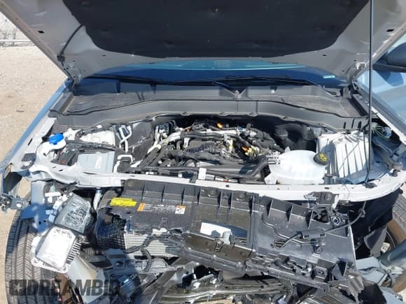 ✅ 2025 Ford Explorer Active • VIN: 1FMUK8DHXSGB94892 • Lot: 43434055. Listed on IAAI with 1,940 mi. Free auction sales archive from the USA and detailed vehicle history report at DreamBid. Image 10.