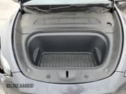 ✅ 2024 Tesla Model Y Performance • VIN: 7SAYGDEF8RF024552 • Lot: 84831805. Wystawiony na Copart z przebiegiem 24 961 mil. Bezpłatny archiwum sprzedaży aukcyjnych z USA i szczegółowy raport historii pojazdu na DreamBid. Zdjęcie 11.