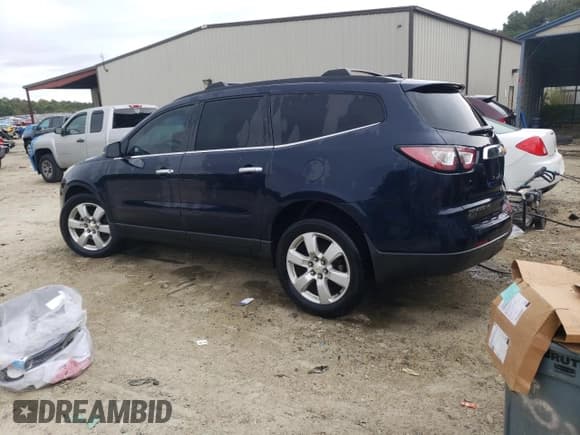 ✅ 2017 Chevrolet Traverse LT • VIN: 1GNKVGKD3HJ122139 • Lot: 72220234. Wystawiony na Copart z przebiegiem 102 785 mil. Bezpłatny archiwum sprzedaży aukcyjnych z USA i szczegółowy raport historii pojazdu na DreamBid. Zdjęcie 2.