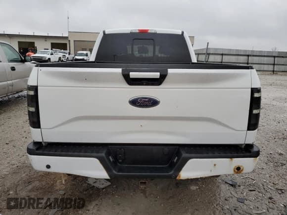 ✅ 2016 Ford F-150 Lariat • VIN: 1FTFW1EG5GFC34727 • Lot: 92913805. Listed on Copart with 196,734 mi. Free auction sales archive from the USA and detailed vehicle history report at DreamBid. Image 6.