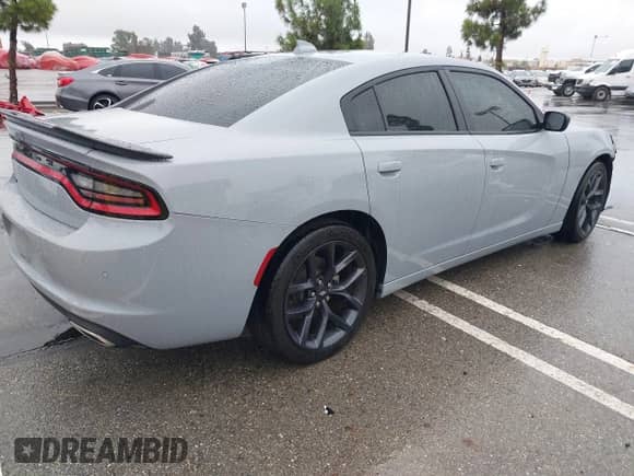 2021 Dodge Charger SXT с VIN 2C3CDXBG3MH679594, выставлен на аукционе IAAI как лот 43231961 с пробегом 56 008 миль миль и . История ставок и продаж доступна на DreamBid. Изображение 4.