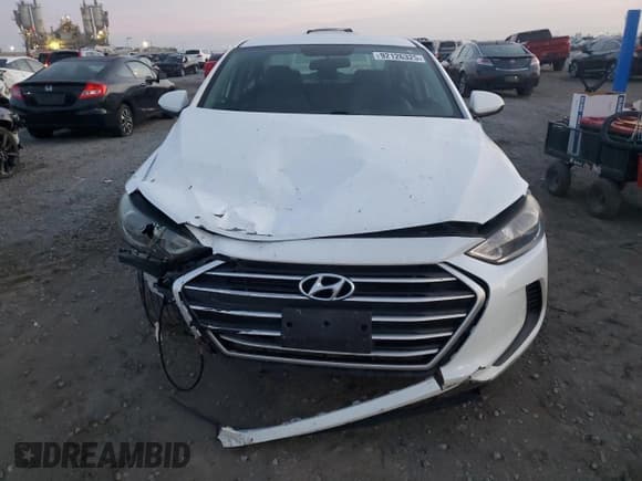 ✅ 2017 Hyundai Elantra Value Edition • VIN: 5NPD84LF1HH018779 • Лот: 92126325. Опубликован ранее на Copart с пробегом 230 142 миль. Бесплатный доступ к архиву аукционных продаж из США и подробный отчёт об истории автомобиля на DreamBid. Изображение 5.