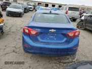 ✅ 2018 Chevrolet Cruze LT • VIN: 1G1BE5SM0J7111012 • Lot: 40078913. Listed on Copart with 98,085 mi. Free auction sales archive from the USA and detailed vehicle history report at DreamBid. Image 6.