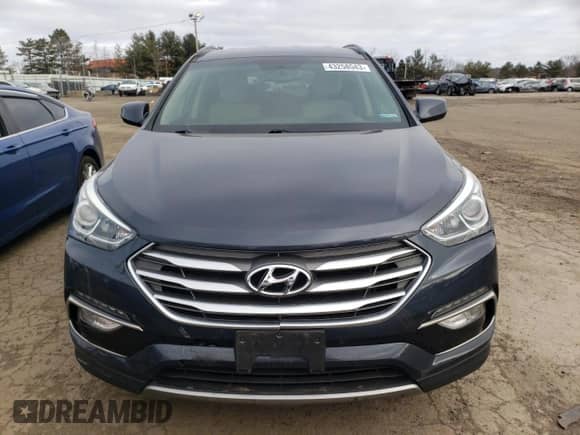 ✅ 2017 Hyundai Santa Fe 2.4L • VIN: 5NMZUDLB1HH033309 • Lot: 43258543. Wystawiony na Copart z przebiegiem 81 009 mil mil. Skorzystaj z bezpłatnego archiwum sprzedaży aukcyjnych z USA i zobacz szczegółowy raport historii pojazdu na DreamBid. Zdjęcie 5.